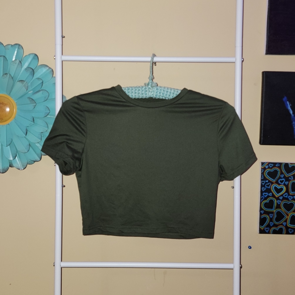 Green crop top